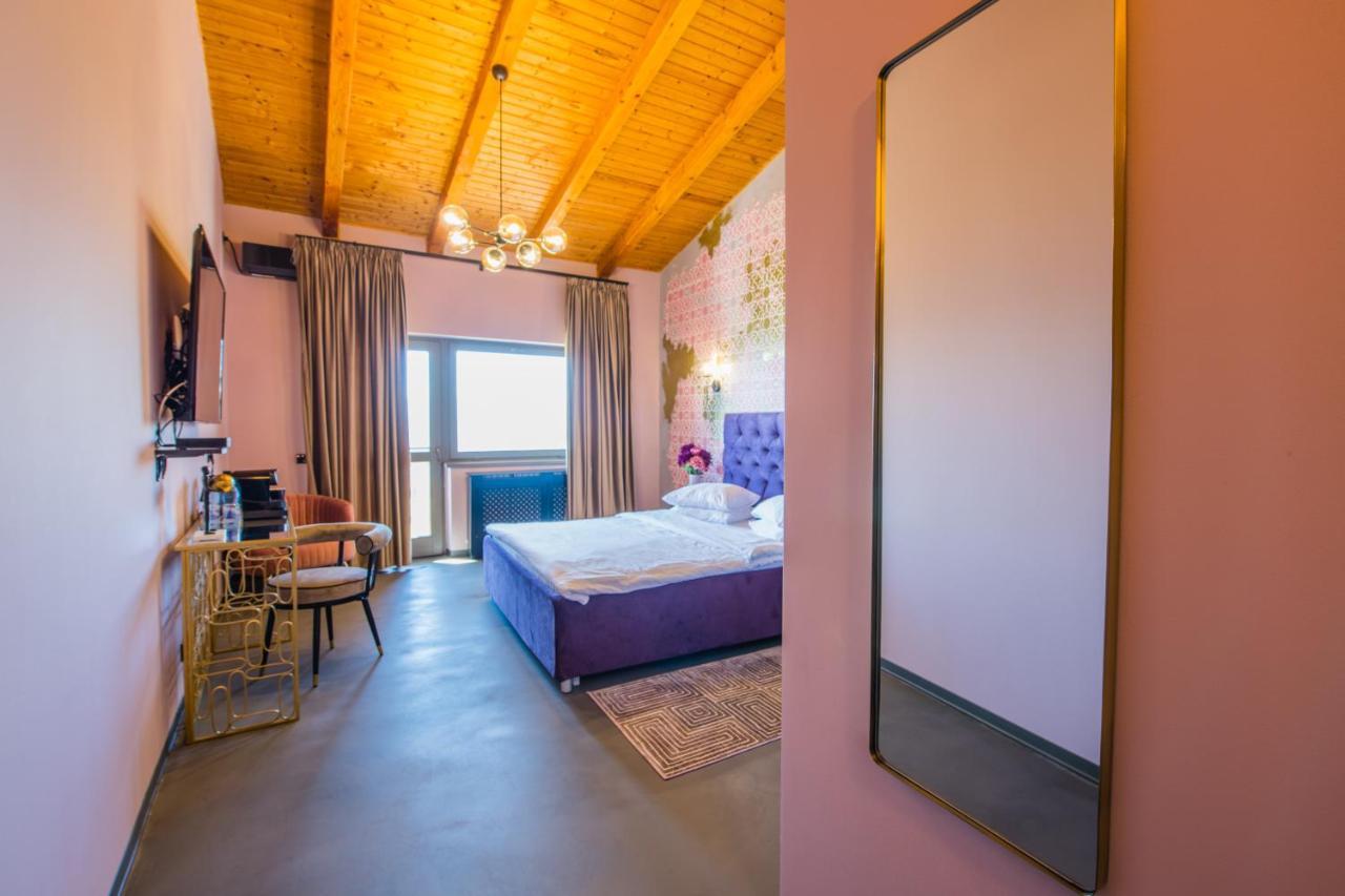 Pensiunea Casa Buna Girbova ภายนอก รูปภาพ