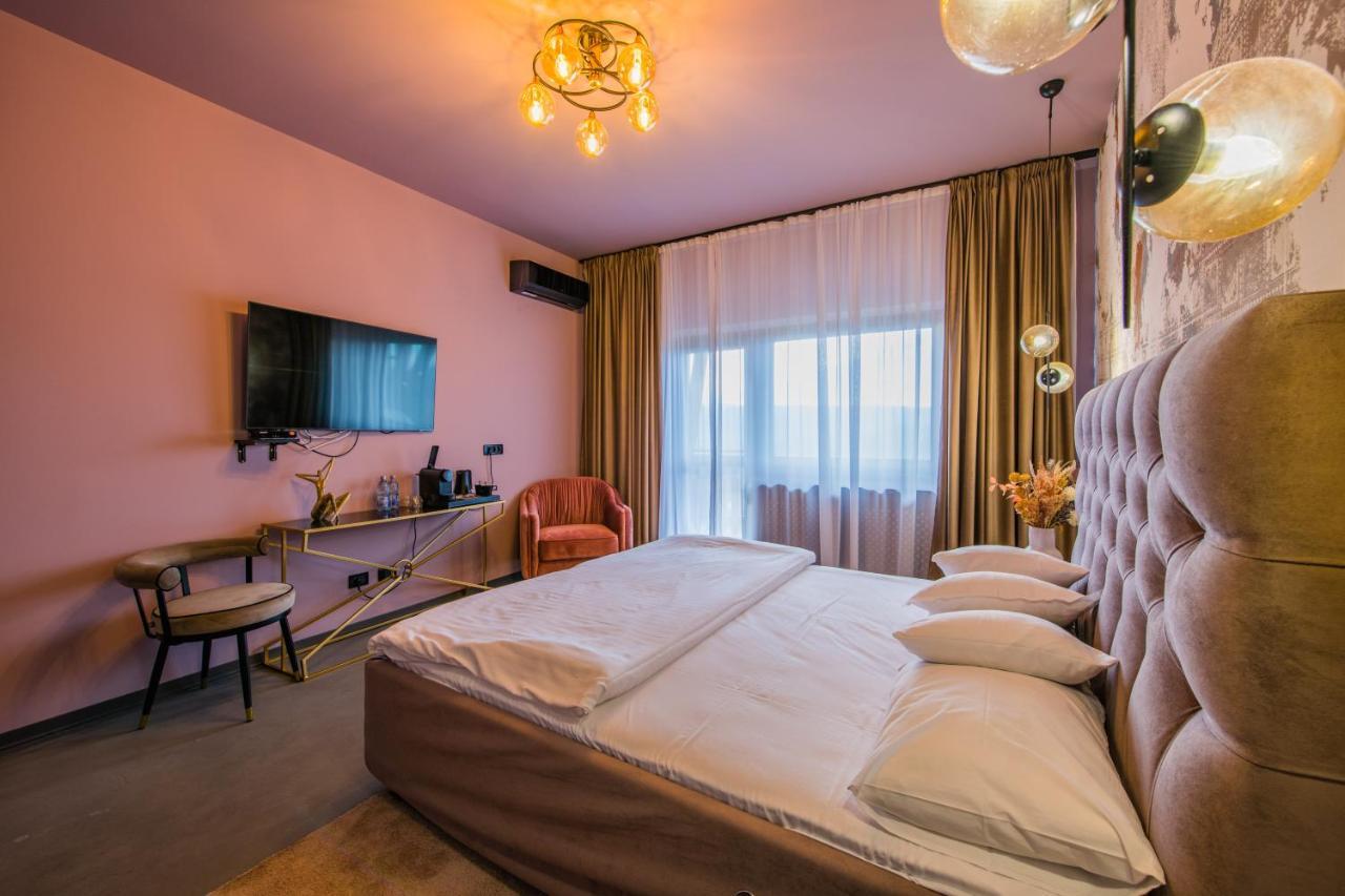 Pensiunea Casa Buna Girbova ภายนอก รูปภาพ