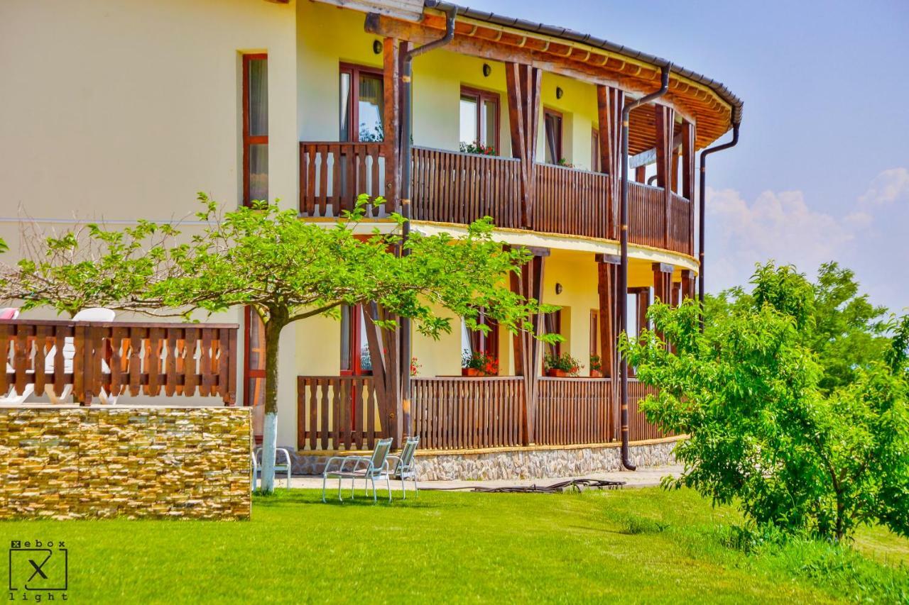 Pensiunea Casa Buna Girbova ภายนอก รูปภาพ